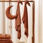 Swaddle 70 x 70 - Wild Flowers Rust / Pure Rust - Image 2