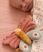 Boneco Borboleta Lily Pequena | Flowers & Butterflies - Image 2