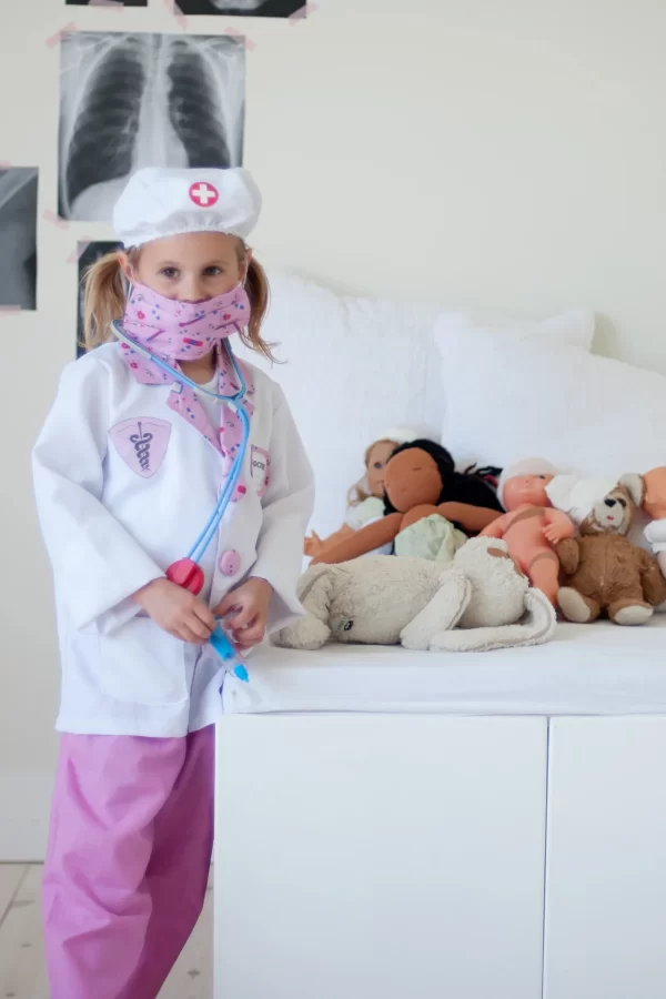 Disfarce Médico Rosa - 5/6anos - Image 3
