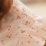 T-Shirt Manga Curta | Little Pink Flowers - Image 2