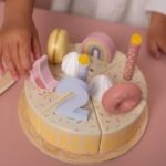 Bolo de Aniversário em Madeira - Rosa - Image 4