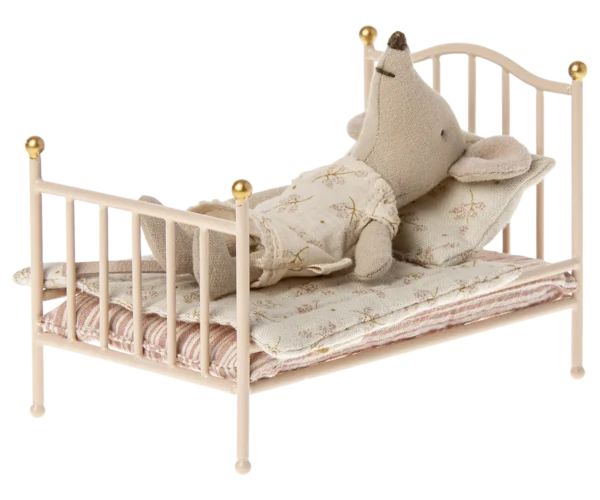 Cama Vintage para Rato da Maileg, em Rosa - Image 3
