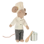 Rato Chef com Panela de Sopa e Colher