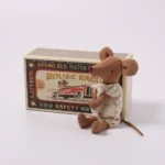 Ratinha Irmã Grande na Caixa de Fósforos – Maileg - Image 3