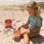 Set Brinquedos de Praia Balde com Camião - Old Rose - Image 2