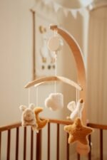 Mobile Musical de Madeira - Newborn Naturals FSC - Image 2