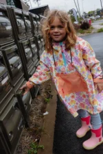 Capa de Chuva em Poncho - Retro Flowers - Image 2