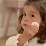 Pequena Mesa de Maquilhagem - Image 5