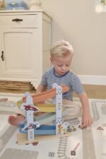 Rampa de corrida com carros FSC - Image 2