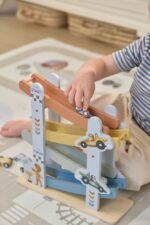 Rampa de corrida com carros FSC - Image 4